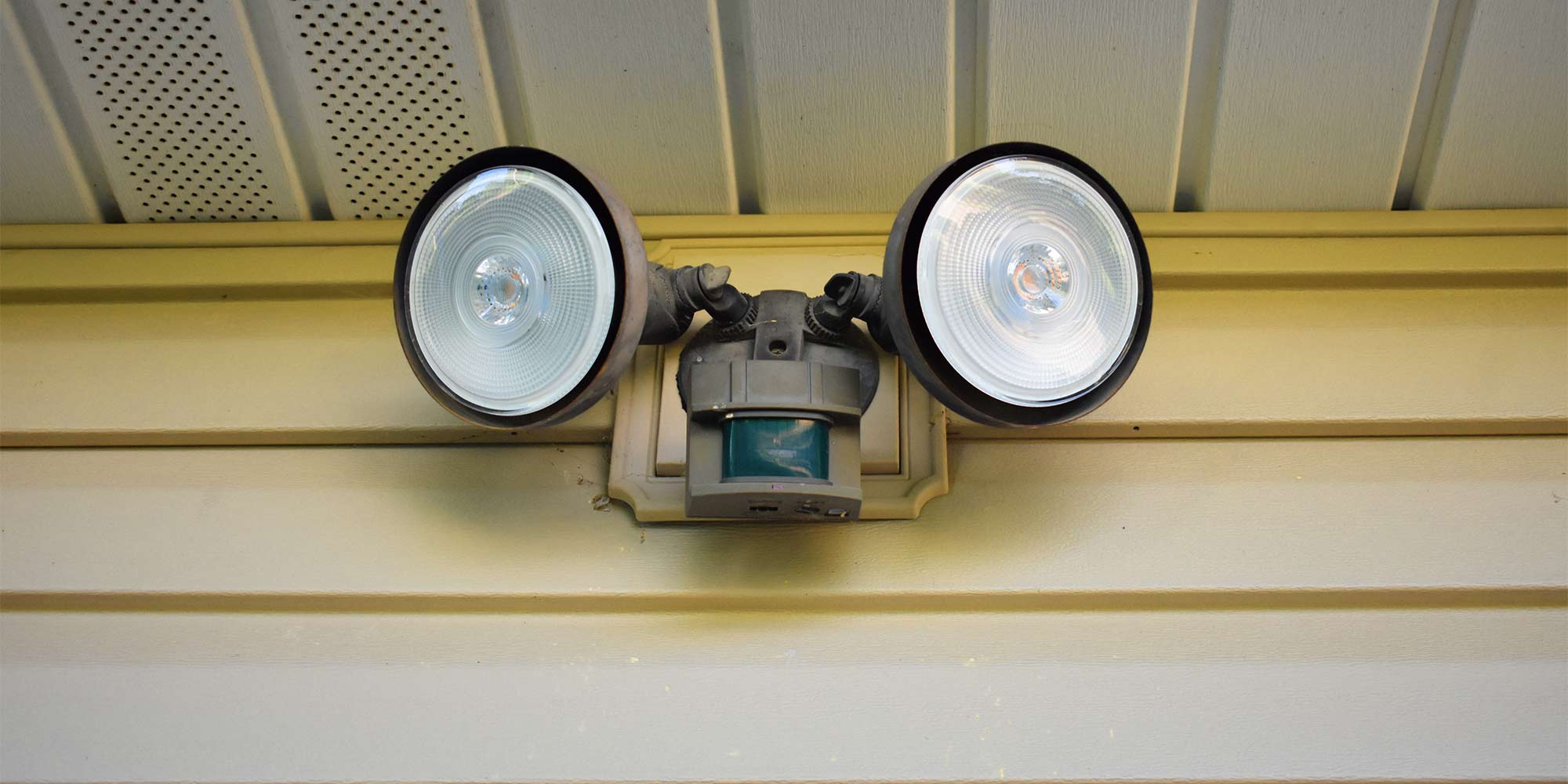 motion-sensor-lights